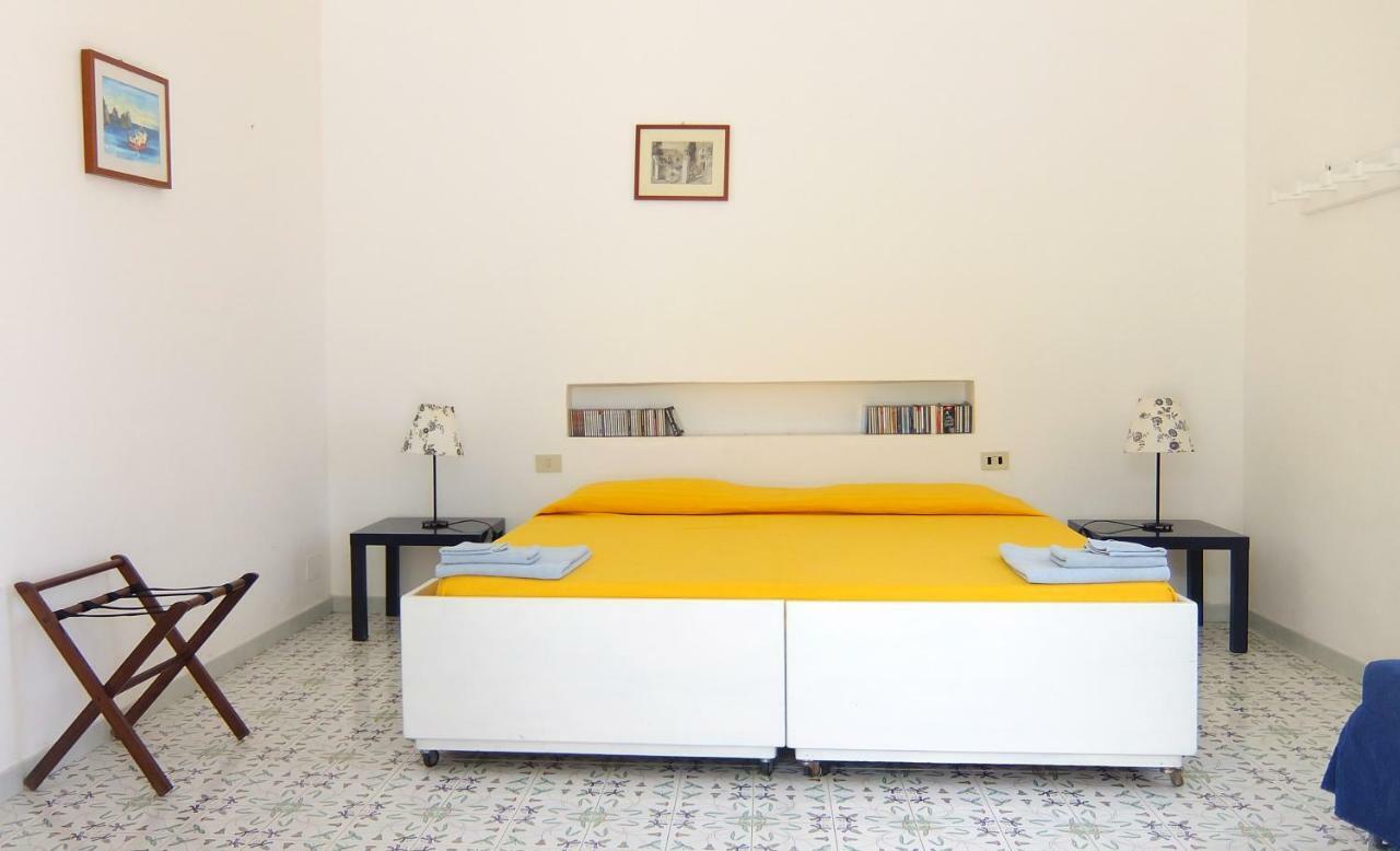 Casa Carlotta Bed and Breakfast Stromboli Buitenkant foto